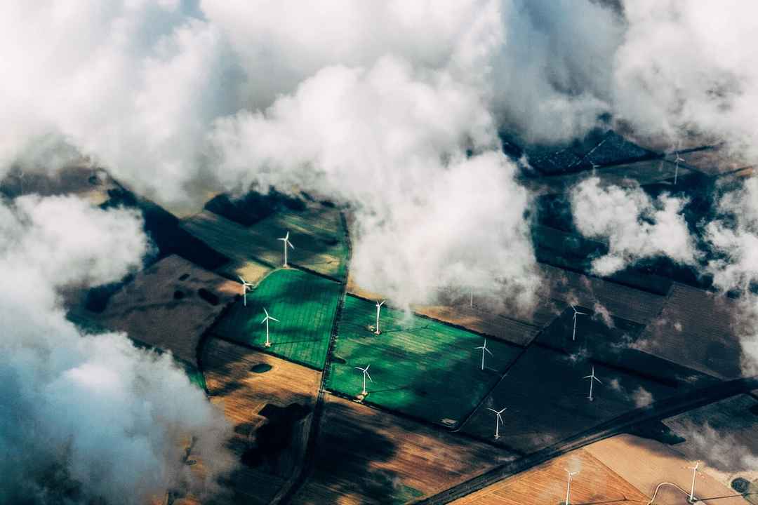 Luftbild eines Windparks